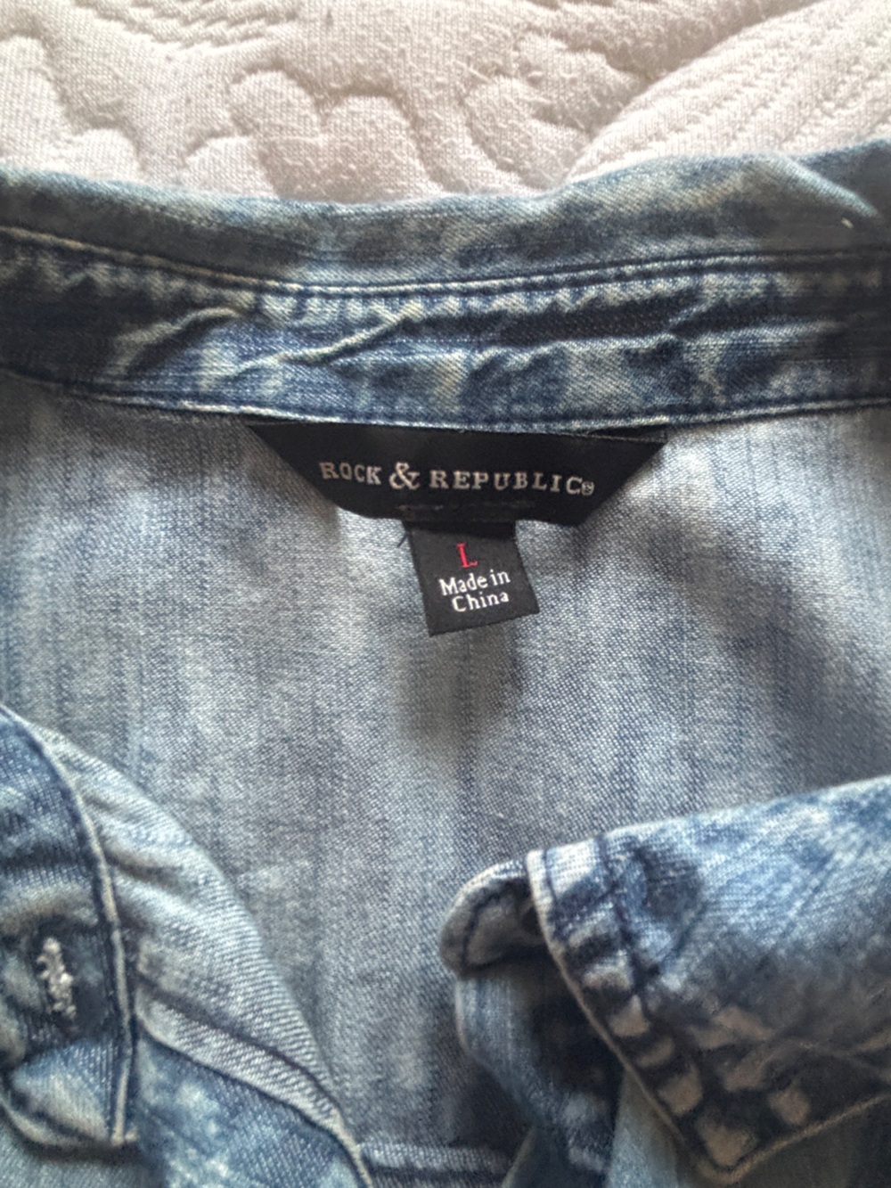 Rock & Republic women’s Washed Blue Denim Jeans